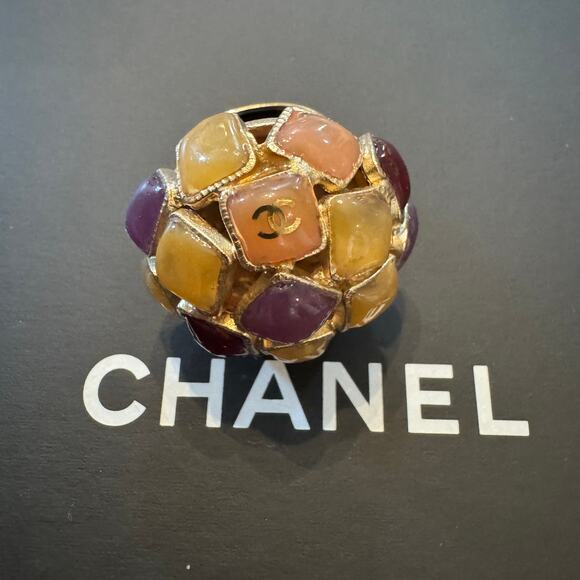 Chanel Purple Pink Yellow Gripoix Ring CGHW 07A 6.5 Authentic CoA - Picture 1 of 6